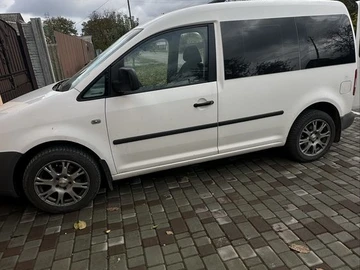 Авто Volkswagen Caddy 2006 № 8116700