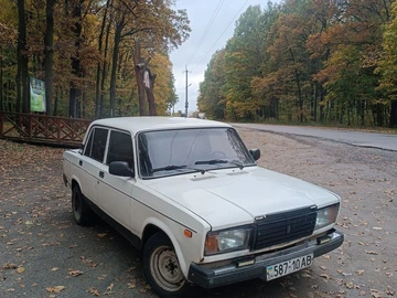 Авто ВАЗ 2107 2000 № 8116723