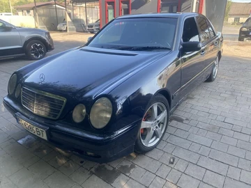 Авто Mercedes E Серия 2001 № 8116777