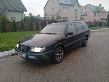Авто Volkswagen Passat Variant 1996 № 8116916
