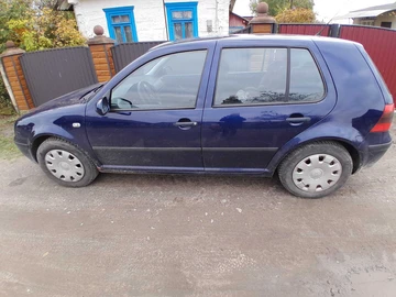 Авто Volkswagen Golf 2002 № 8116964