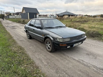 Авто Toyota Corolla 1989 № 8116992