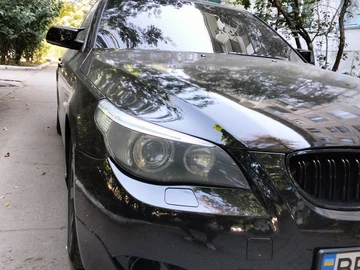 Авто BMW 5 Серия 2005 № 8117111