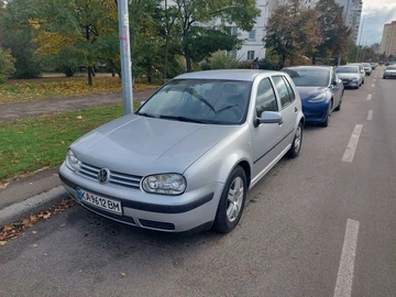 Авто Volkswagen Golf 2001 № 8117114