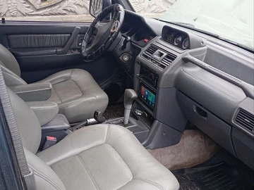 Авто Mitsubishi Pajero 1992 № 8117119