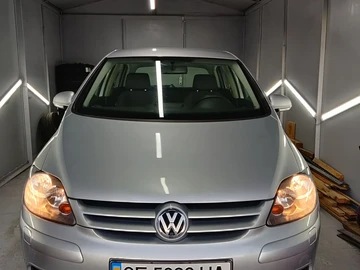 Авто Volkswagen Golf Plus 2005 № 8117465