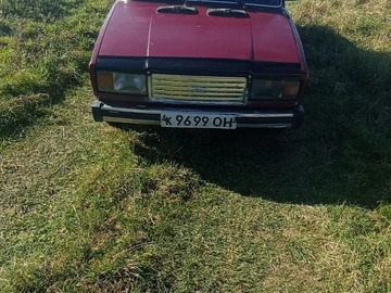 Авто ВАЗ 2107 1989 № 8117527