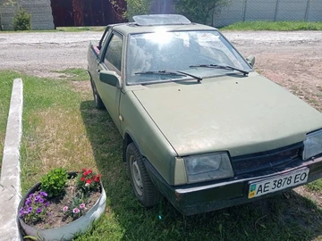 Авто ВАЗ 2108 1991 № 8117543