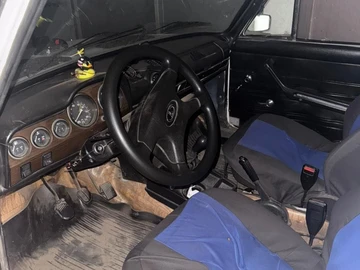 Авто ВАЗ 2106 1985 № 8117626