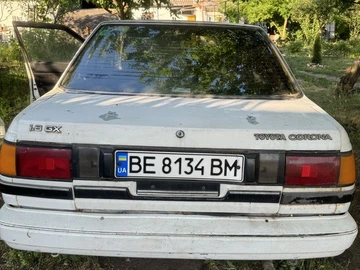 Авто Toyota Avensis Verso 1984 № 8117765