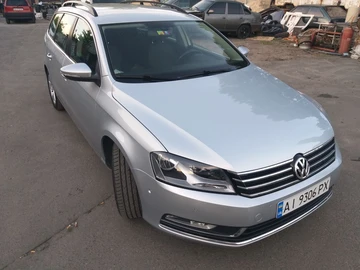 Авто Volkswagen Passat Variant 2011 № 8117961
