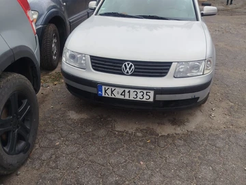 Авто Volkswagen Passat Hatchback 1999 № 8117981