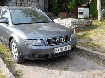Авто Audi A4 2001 № 8118207