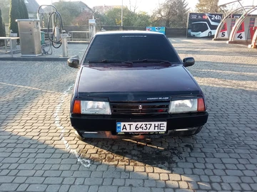 Авто ВАЗ 2109 1999 № 8118342
