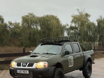 Авто Nissan Navara 2004 № 8118448