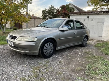 Авто Opel Vectra 2000 № 8118452