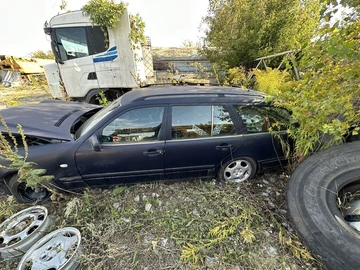 Авто Mercedes E Серия 2000 № 8118491