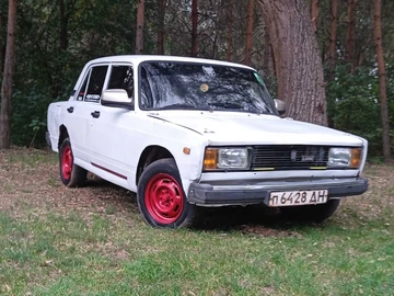 Авто ВАЗ 2107 1995 № 8118599