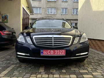 Авто Mercedes 220 2012 № 8118787