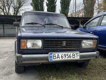Авто ВАЗ 2105 1990 № 8118832