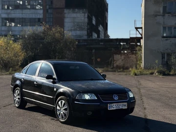 Авто Volkswagen Passat Sedan 2003 № 8118916