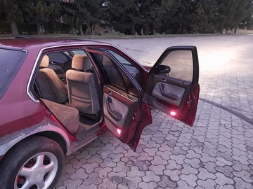 Авто Honda Accord 1993 № 8118952