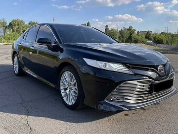 Авто Toyota Camry 2018 № 8118986