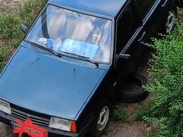 Авто ВАЗ 2109 2004 № 8118989