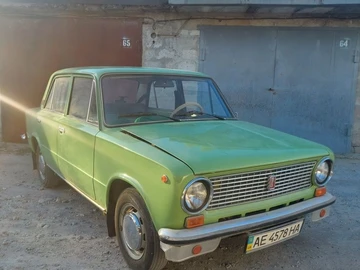 Авто ВАЗ 2113 1985 № 8119227