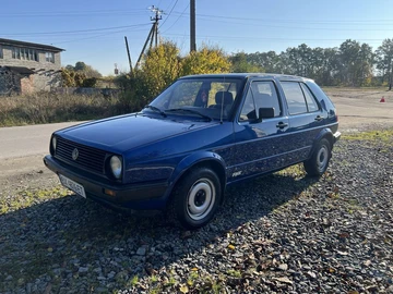 Авто Volkswagen Golf Plus 1986 № 8119374