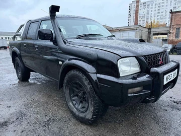 Авто Mitsubishi L 200 2004 № 8119407