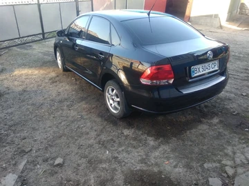 Авто Volkswagen Polo 2012 № 8119550