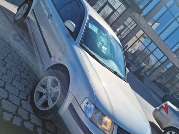 Авто Volkswagen Passat Sedan 1999 № 8119566