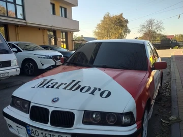 Авто BMW 3 Серия 1993 № 8119752