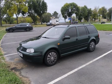 Авто Volkswagen Golf 1999 № 8119883