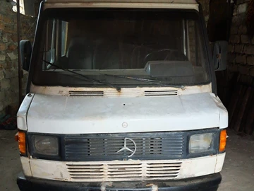 Авто Mercedes Mb 1994 № 8119915