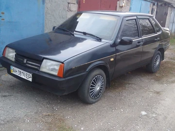 Авто ВАЗ 21099 1998 № 8119993