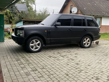 Авто Land Rover Range Rover 2004 № 8120045