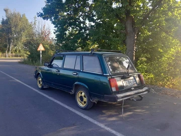 Авто ВАЗ 2104 2002 № 8120053