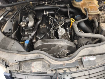 Авто Volkswagen Passat Variant 1999 № 8120123