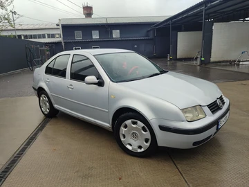 Авто Volkswagen Bora 1999 № 8120474