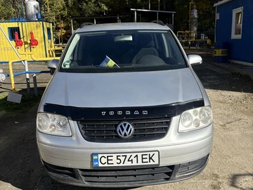 Авто Volkswagen Touran 2003 № 8120532