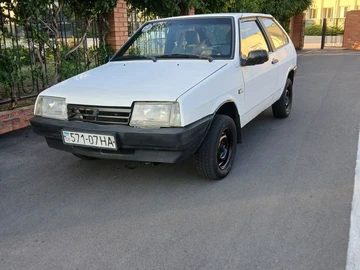 Авто ВАЗ 2108 1992 № 8120717