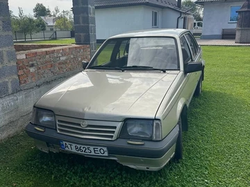 Авто Opel Ascona 1986 № 8120723