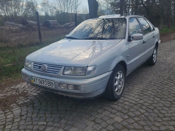 Авто Volkswagen Passat Sedan 1995 № 8120972