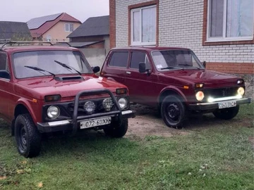 Авто ВАЗ 2121 1988 № 8121007