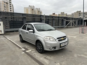 Авто Chevrolet Aveo 2007 № 8121021