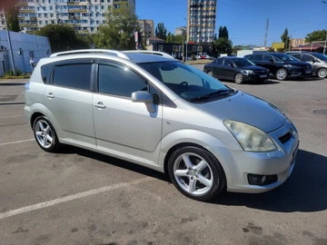 Авто Toyota Corolla Verso 2007 № 8120991