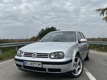 Авто Volkswagen Golf 2002 № 8121314