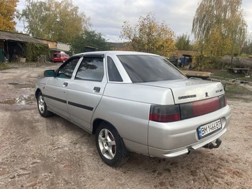 Авто ВАЗ 2110 Богдан 2005 № 8121394